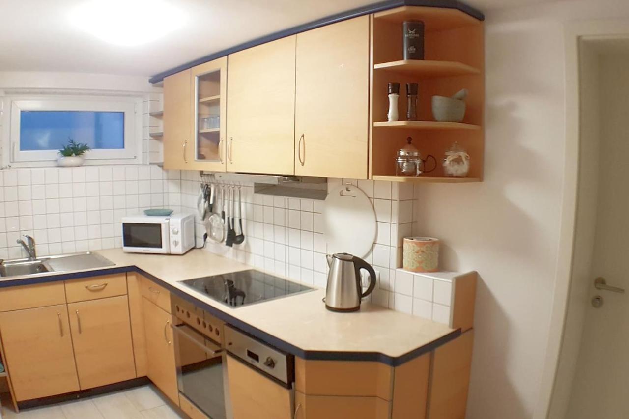 Moderne Kellerwohnung Fuer Handwerker Zwischen Braunschweig Und Wolfsburg, Mit Internet, Kueche, Parkplatz, 24H Check-In Schandelah Εξωτερικό φωτογραφία