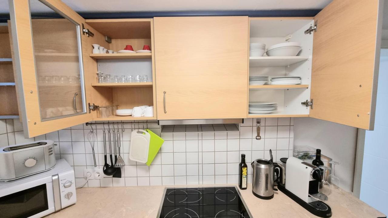 Moderne Kellerwohnung Fuer Handwerker Zwischen Braunschweig Und Wolfsburg, Mit Internet, Kueche, Parkplatz, 24H Check-In Schandelah Εξωτερικό φωτογραφία
